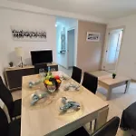 Milion Destiny Oromar Uno Apartment